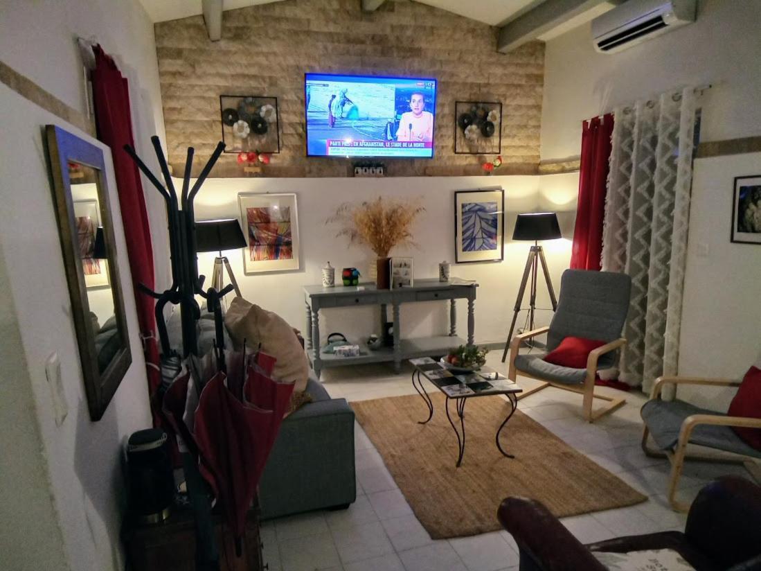 Des Arnoux Dans La Vigne Holiday home